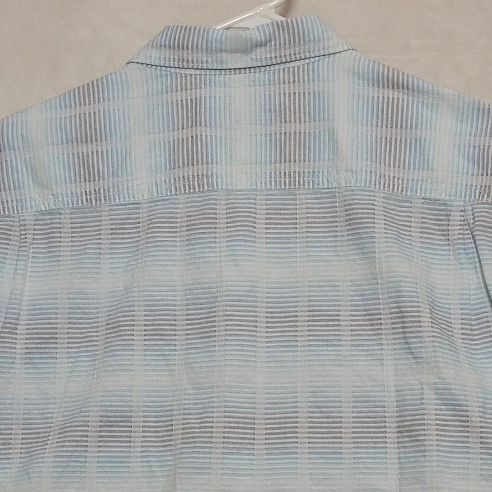 Tommy Bahama Mens Shirt XL Button Up Blue Green Textured Short Sleeve